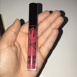 Kylie Lip Kit in Kirsten