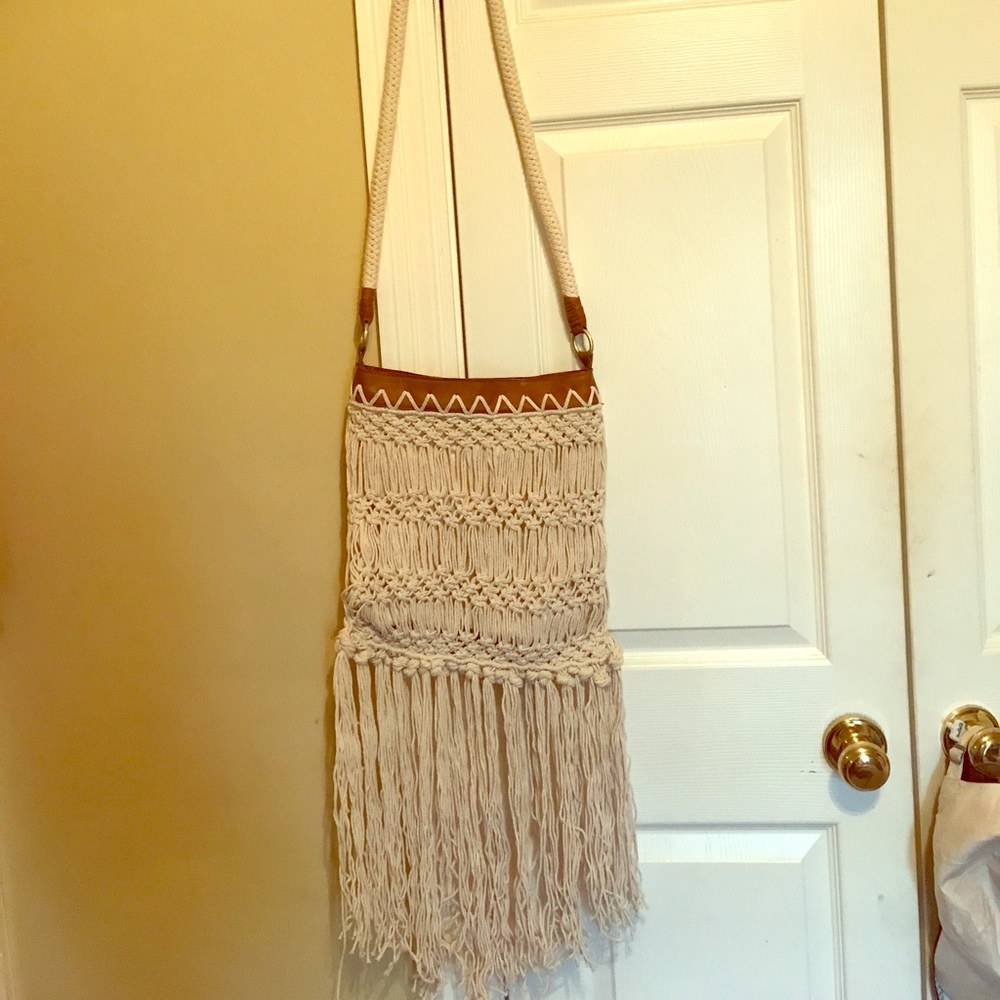 FRINGE PURSE