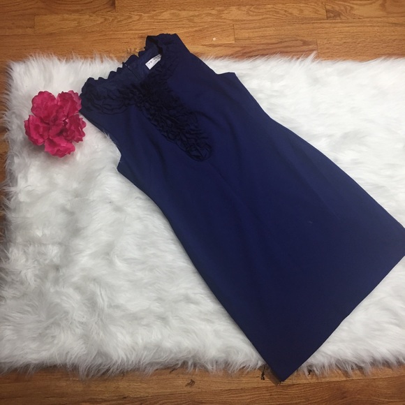 Trina Turk Dresses & Skirts - Trina Turk Casual Navy Dress Sz 6 EUC