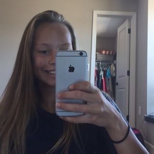 Meet your Posher, Sidney