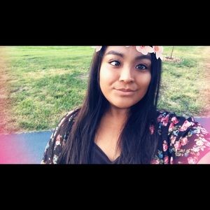 Meet your Posher, Lupita