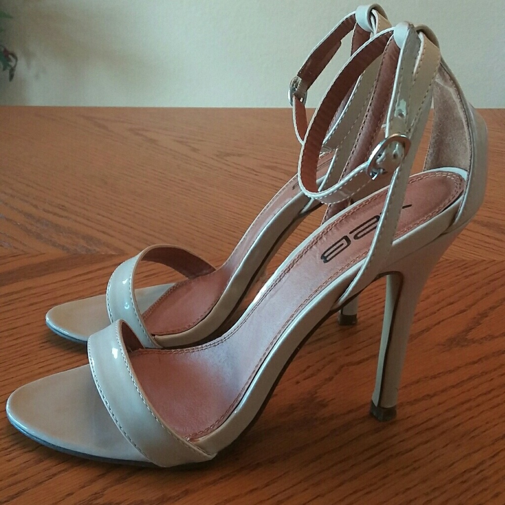 Elegant Nude Evening Heels