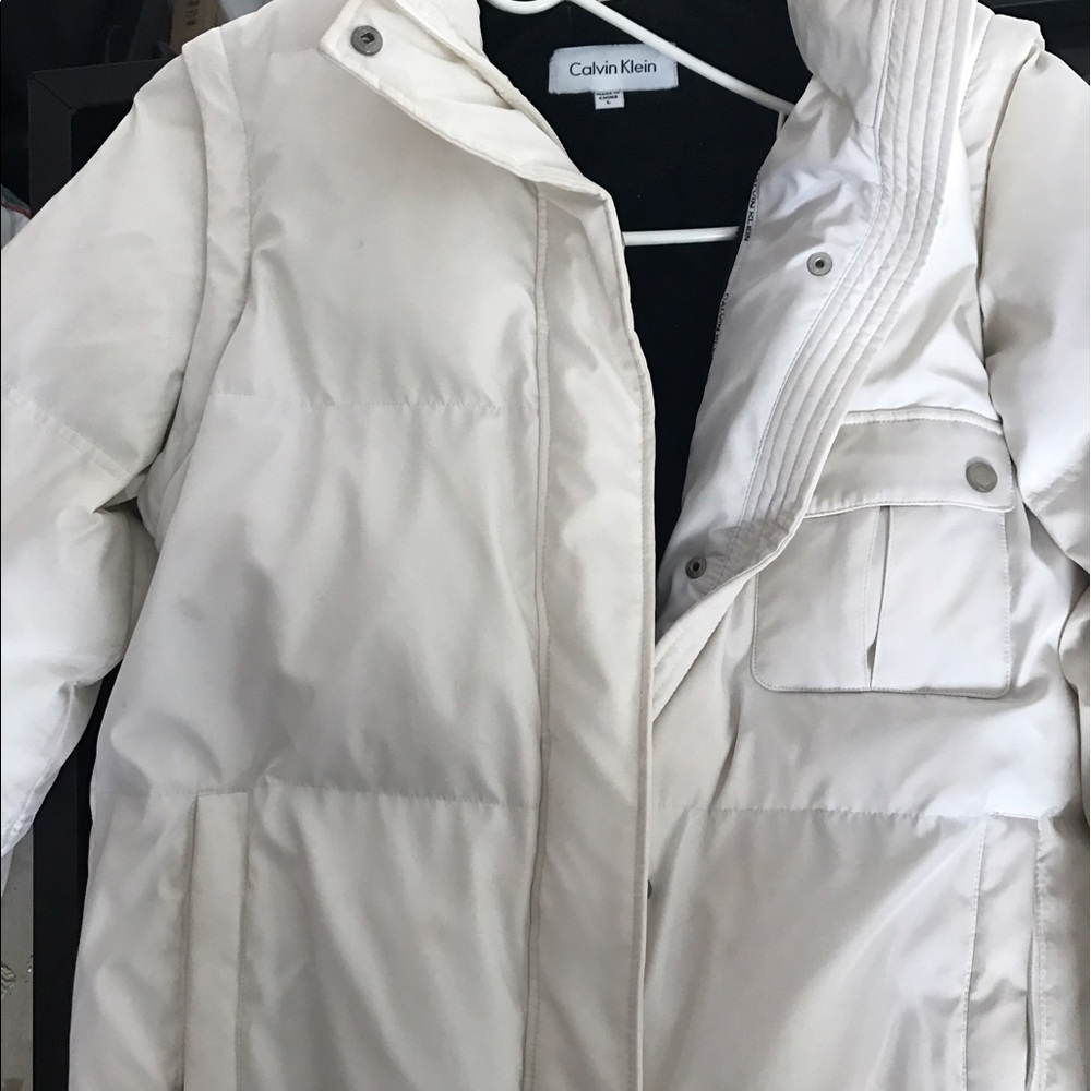 Calvin Klein detacahable arm puffer jacket