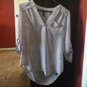 Maurices grey and cream polka dot 3/4 sleeve top.