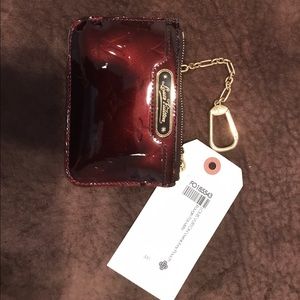 💯% Louis Vuitton Vernis key pouch