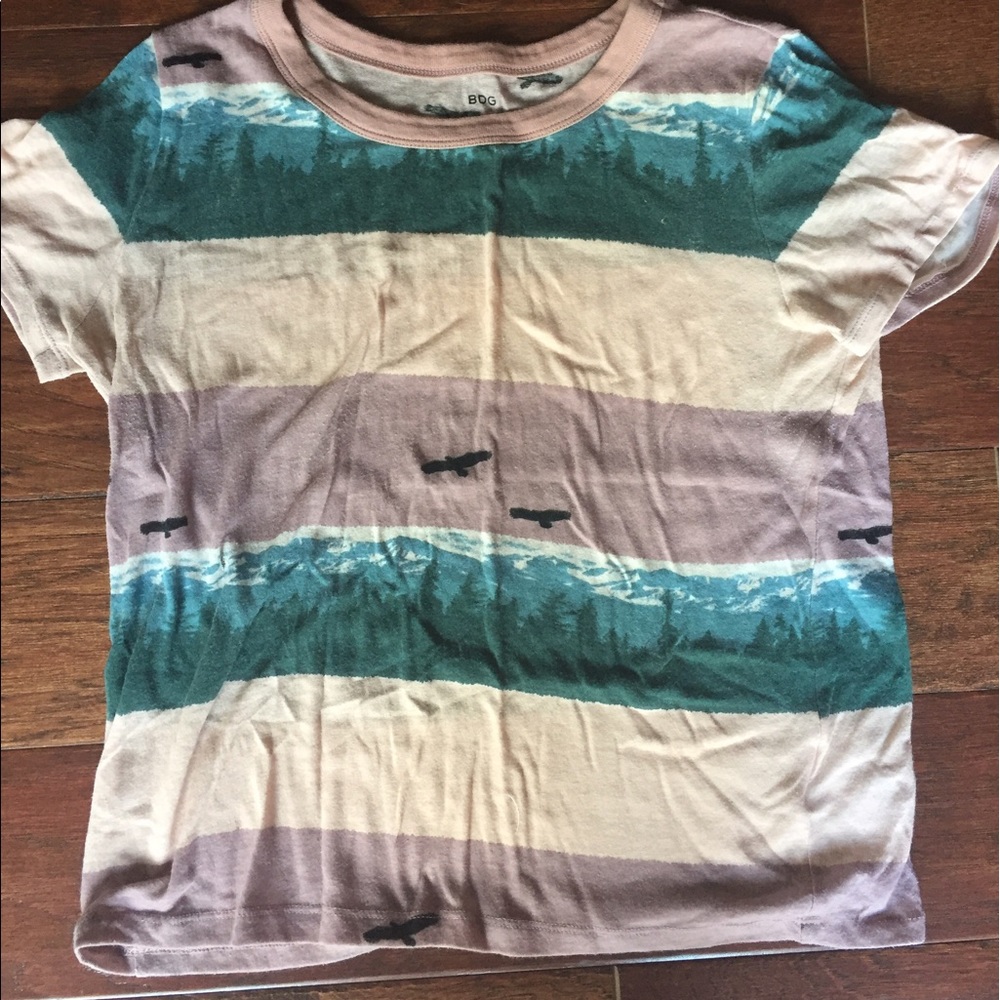 Pastel BDG mountains shirt