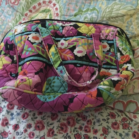 Vera Bradley Handbags - Vera Bradley Lunch Box Va Va Bloom