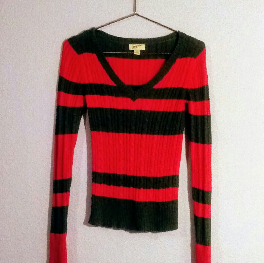 V-Neck Striped Sweater