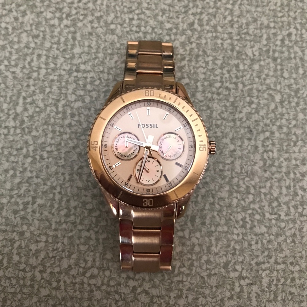 Rose Gold Fossil Watch