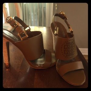 Tory Burch 7 mint condition