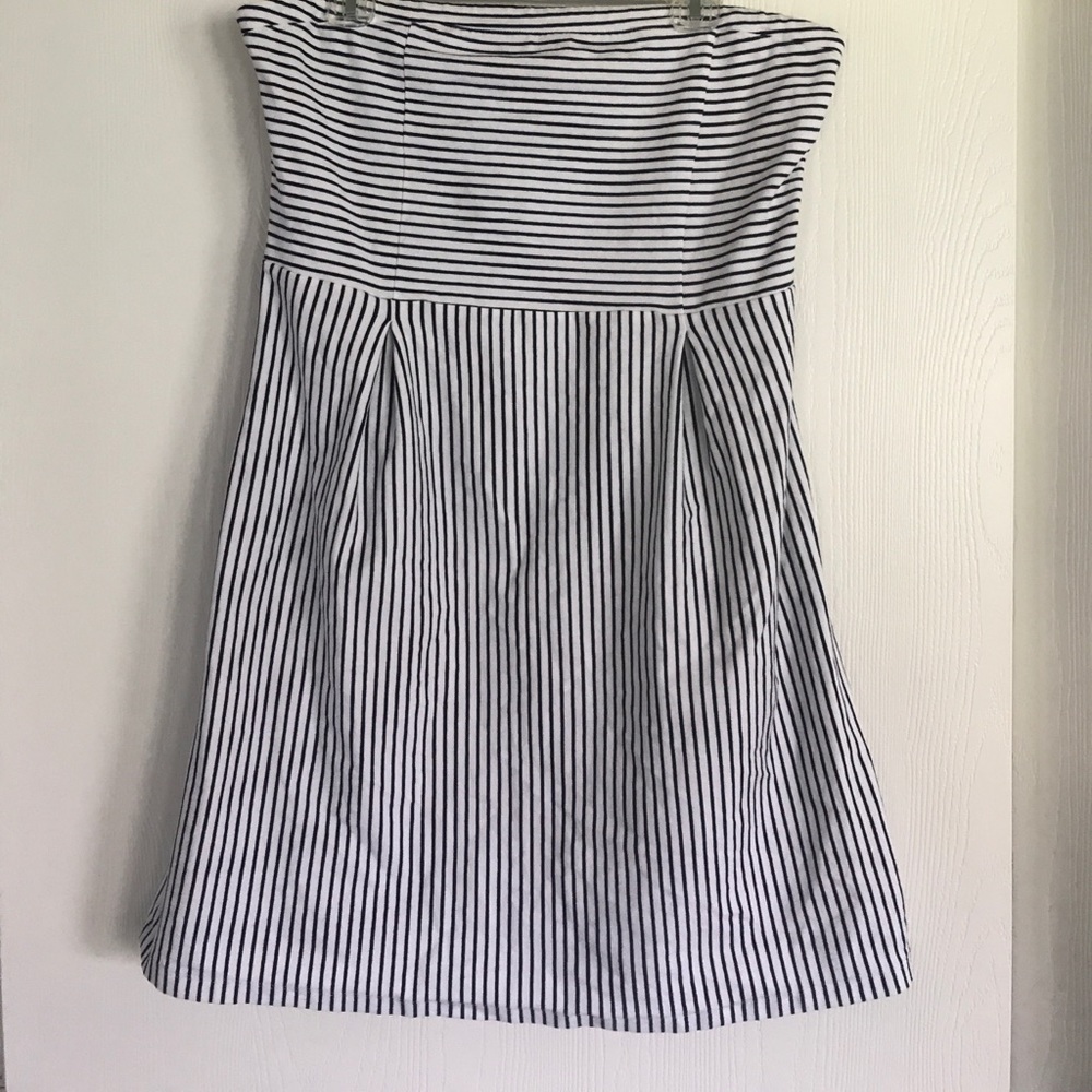 Strapless old navy dress