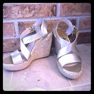 Size 8 Michael Kors gold wedges