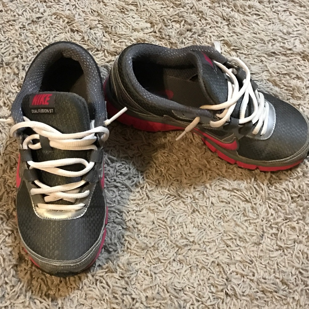 Nike women shoes