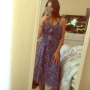 Cute blue floral dress perfect for summer!