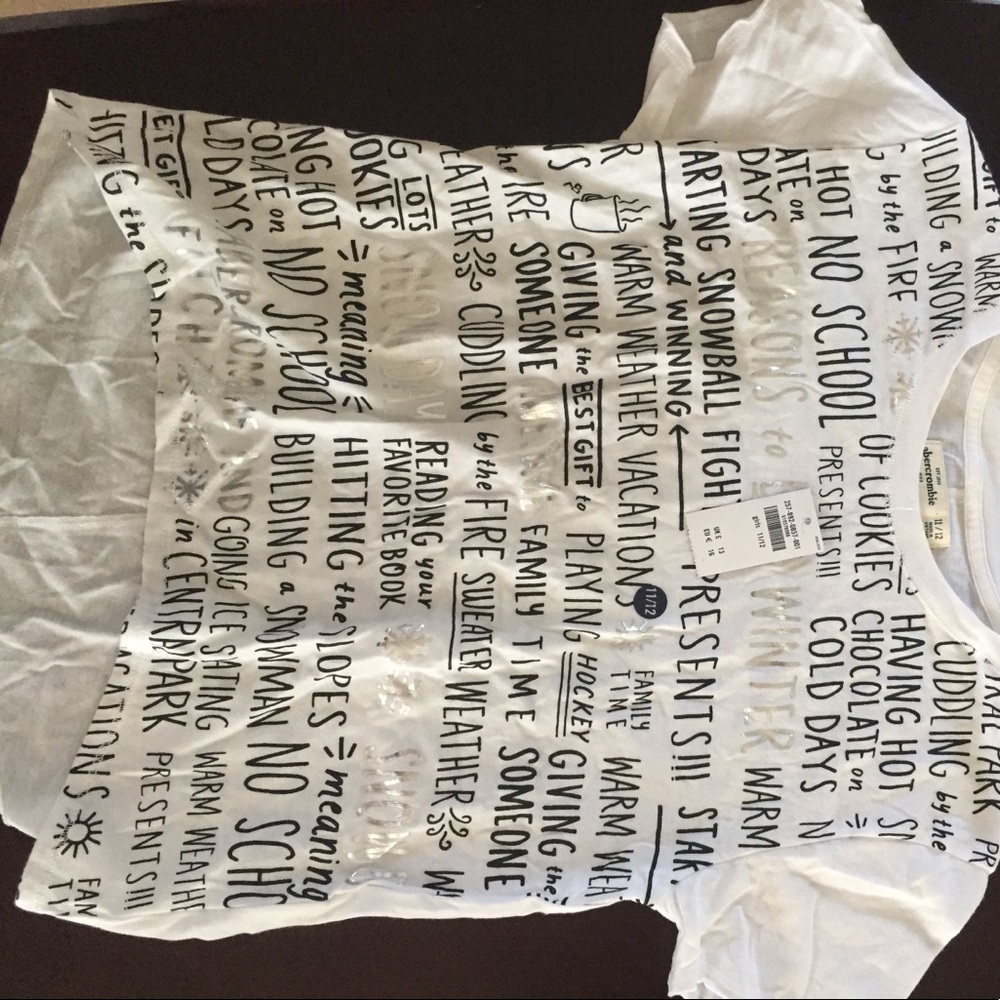 NWT Abercrombie Kids T-Shirt Size 11/12