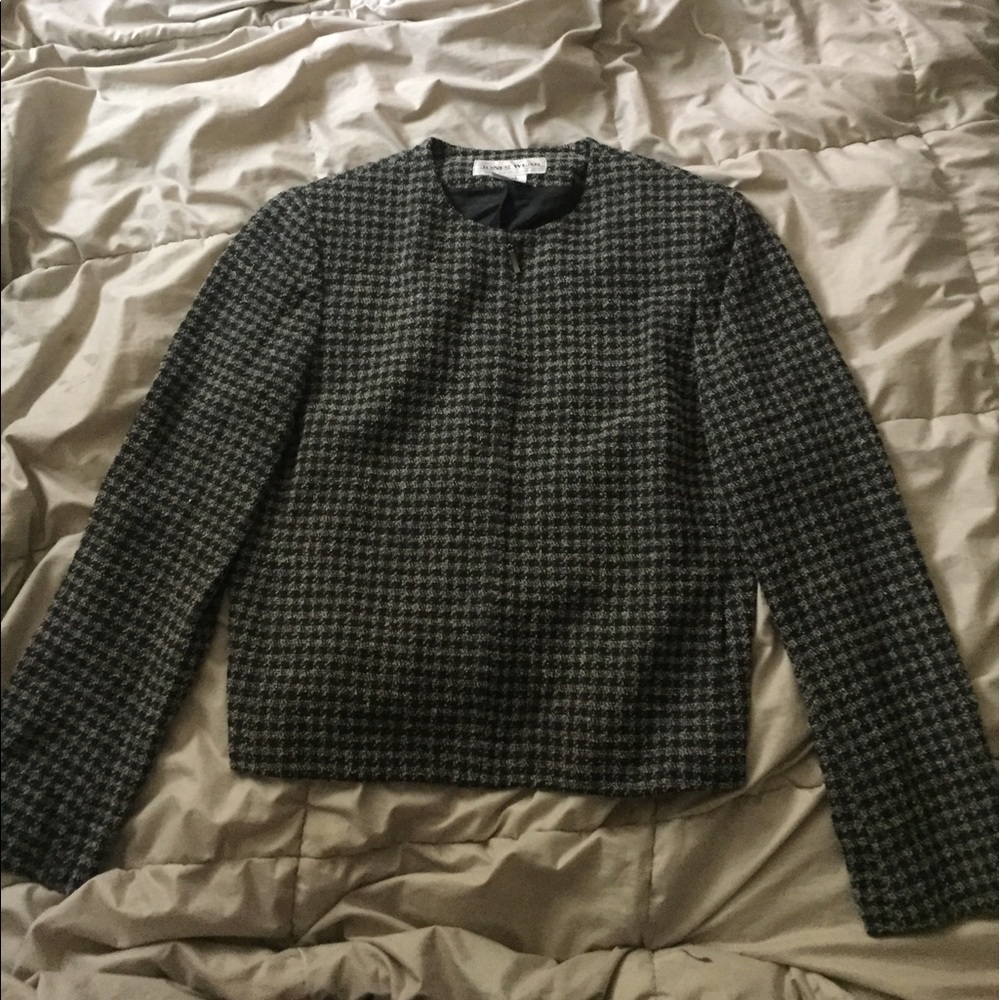 JONES WEAR JACKET