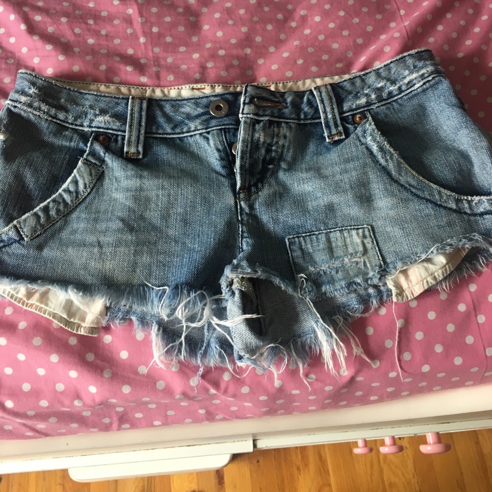 Guess Premium Shorts