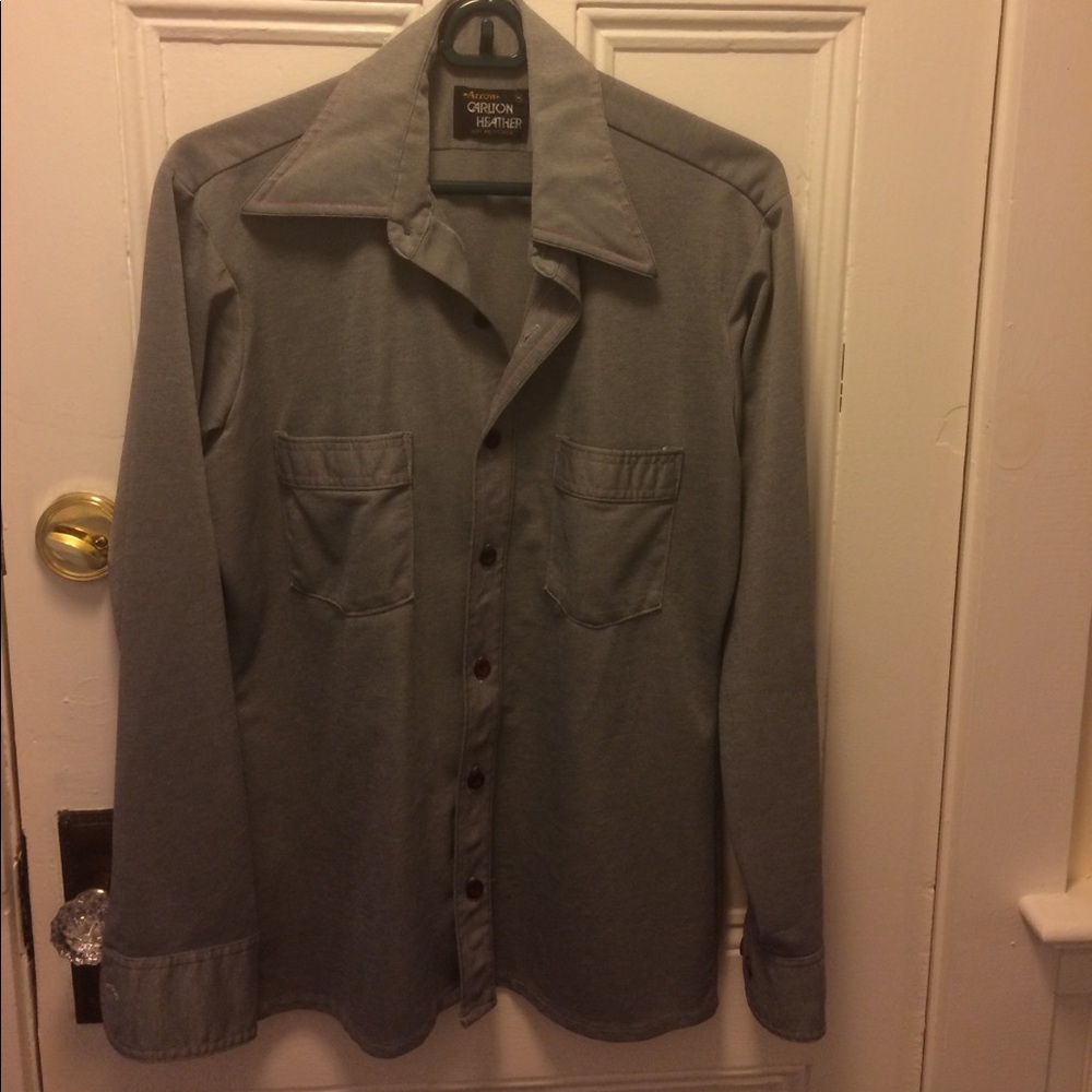 Grey long sleeved shirt, pink threading