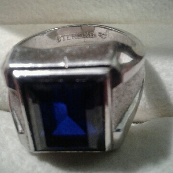 Men's ring - Picture 2 of 2