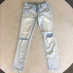 American Eagle Ankle-Length Skinny Jeans