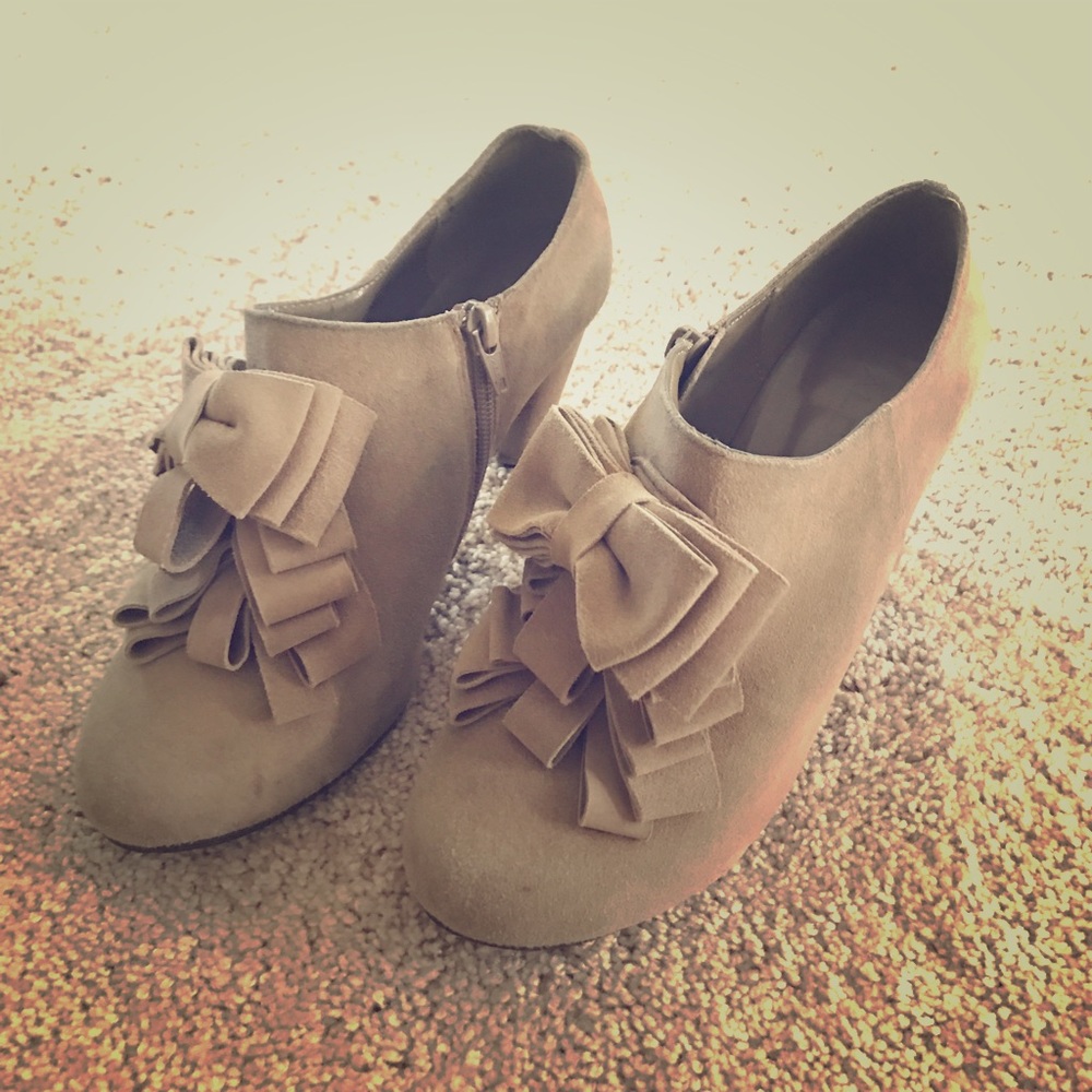 Aldo Heeled Booties Suede 7.5 38