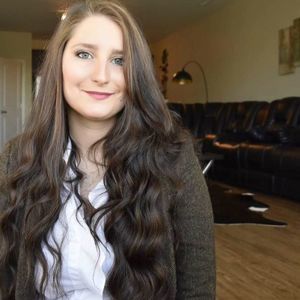 Meet your Posher, Maya