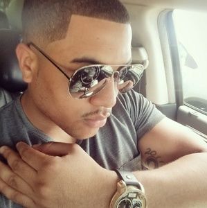 Meet your Posher, Ray