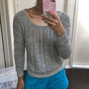 AMERICAN EAGLE SWEATER