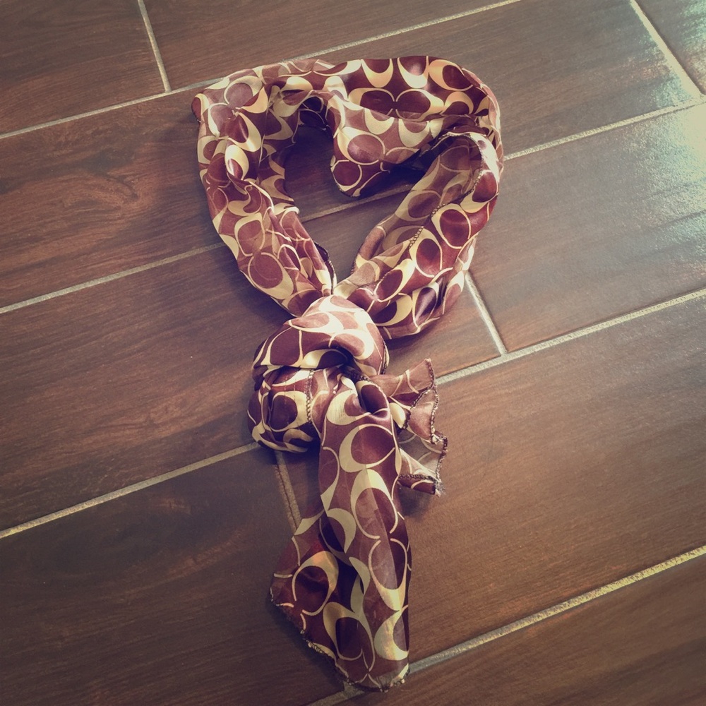 Women scarves