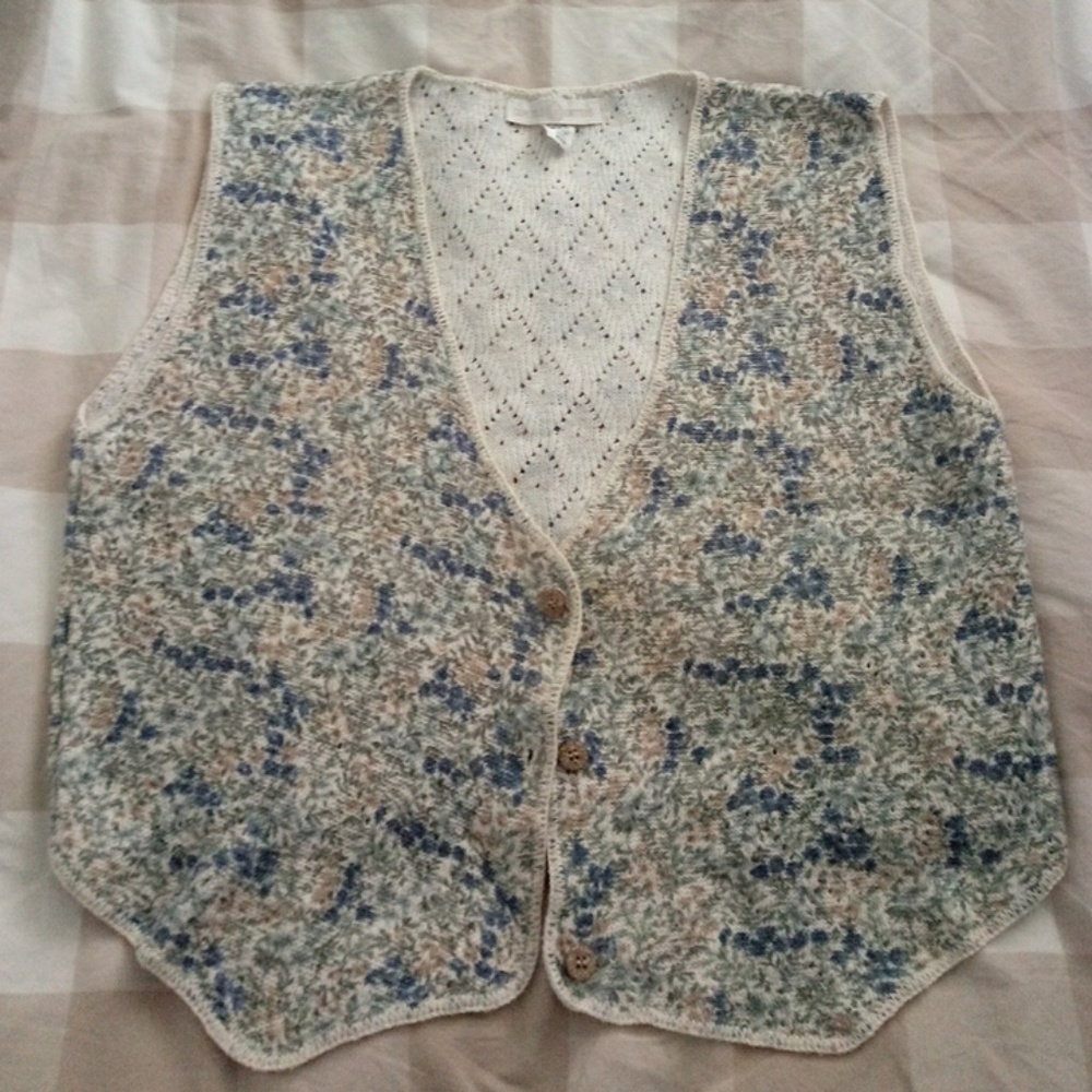 A Blue Floral Knit Vest