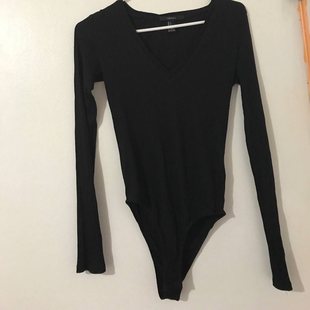 Black v neck bodysuit