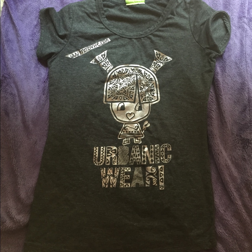TSHIRT