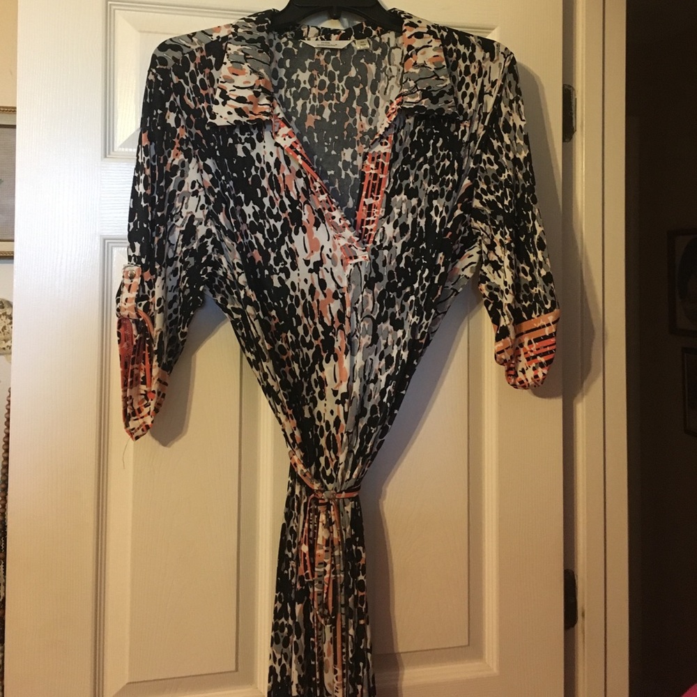 Boutique leopard print shirt dress