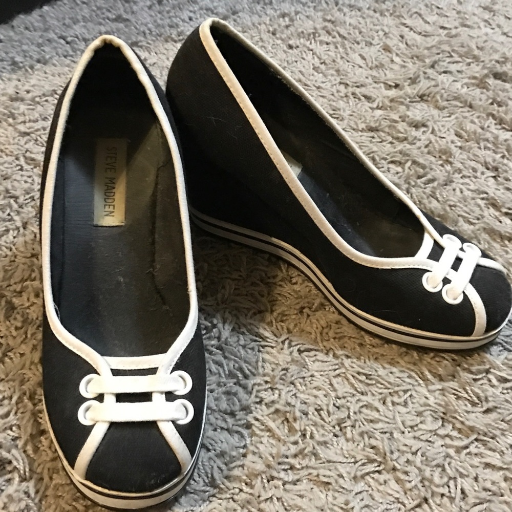 Steve Madden wedges