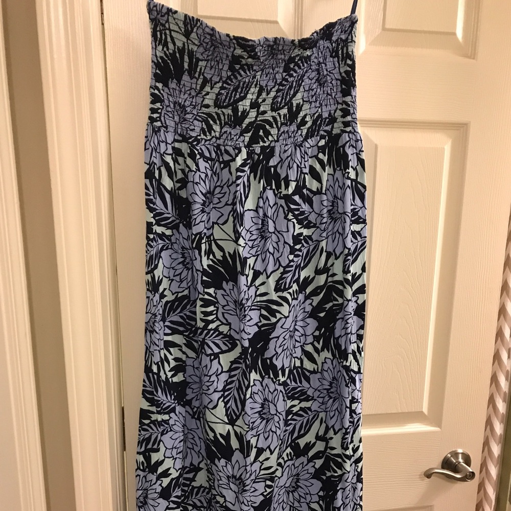 Gorgeous bandeau Maxi Dress!