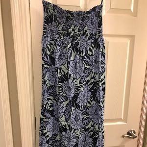 Gorgeous bandeau Maxi Dress!