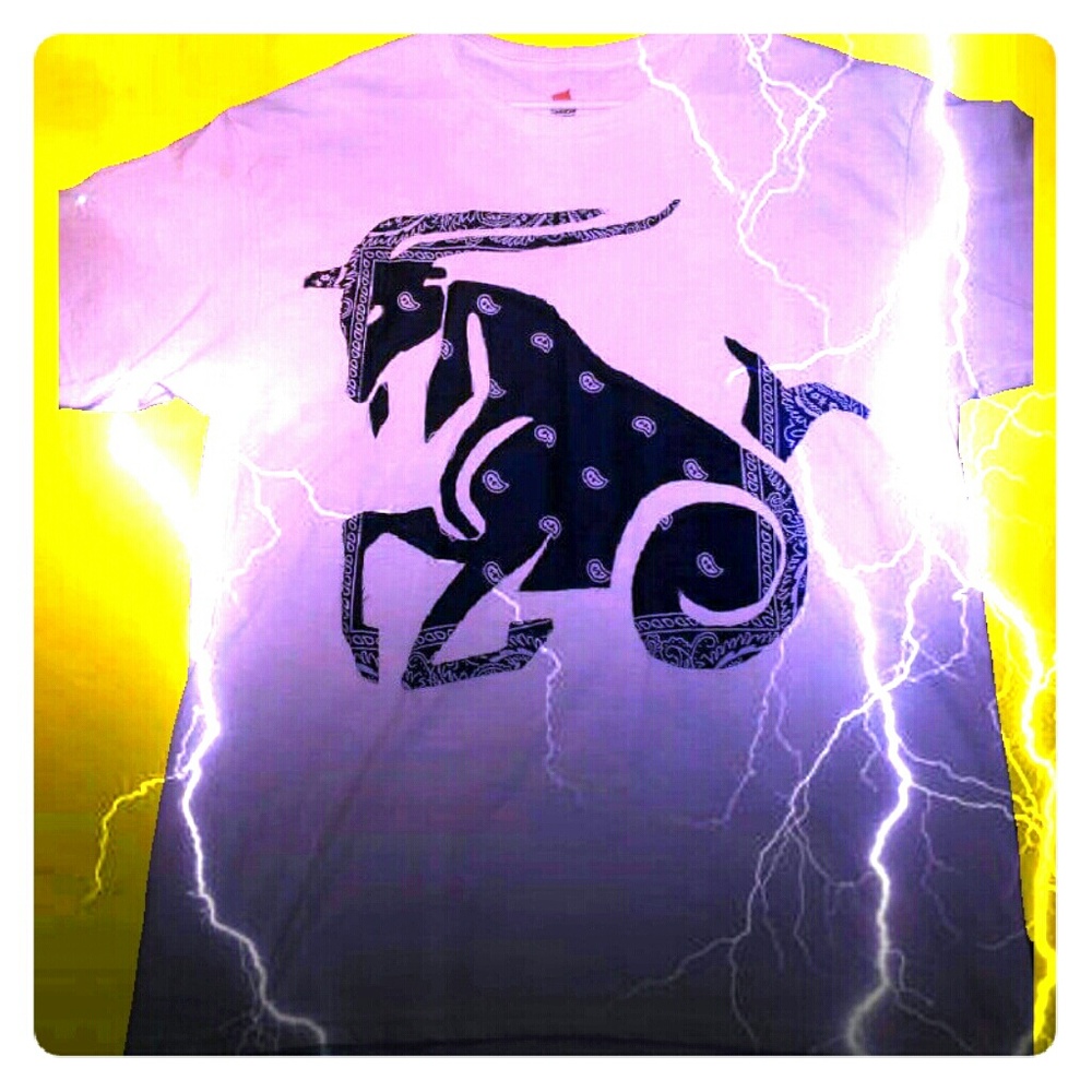 T-shirt Capricorn body design for men and women