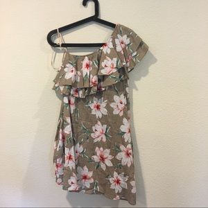 LoveRiche Dresses - NWT LoveRiche floral one shoulder dress LoveRiche Dresses - NWT LoveRiche floral one shoulder dress