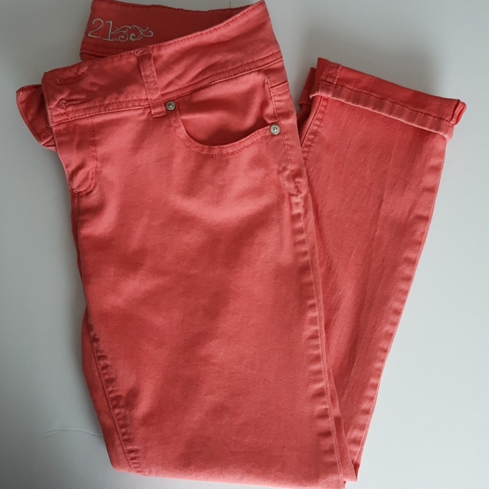 Coral Capri pants