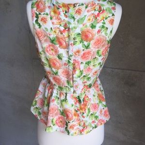 Forever 21 Tops - Floral Peplum Gold Button Down Back Top Forever 21 Tops - Floral Peplum Gold Button Down Back Top