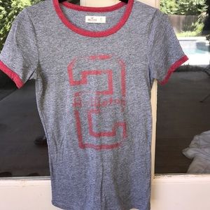 hollister tee