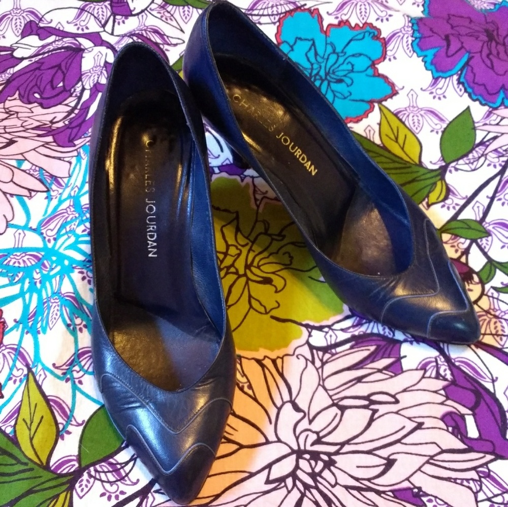 Vintage Charles Jourdan Pumps