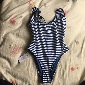 Bathing suit