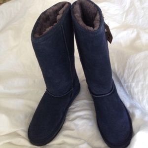 Bearpaw boots