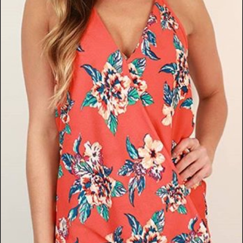 Coral floral tank