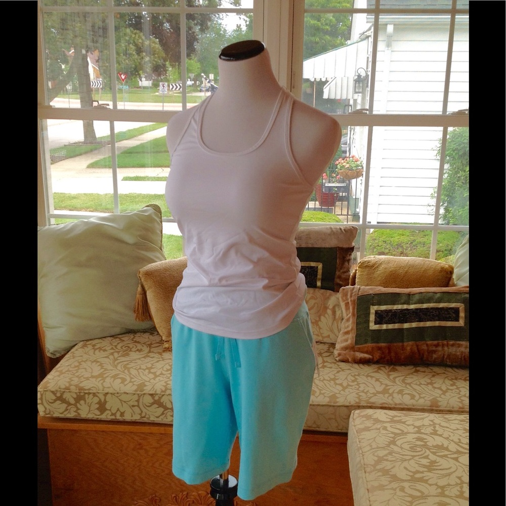 NWT Cyan Blue Exercise Shorts - Size Large