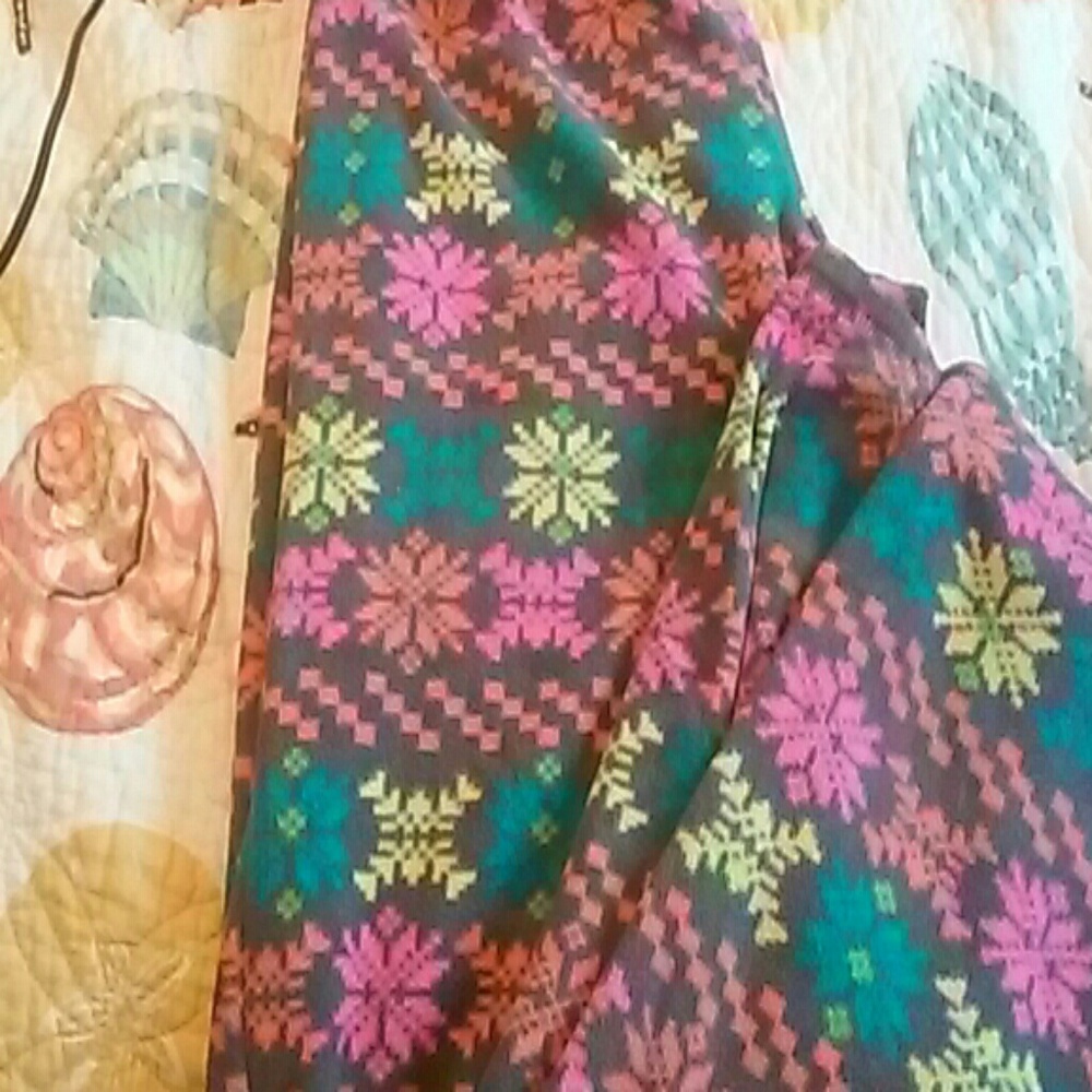 Colorful Snowflake Fleece Pajama Pants