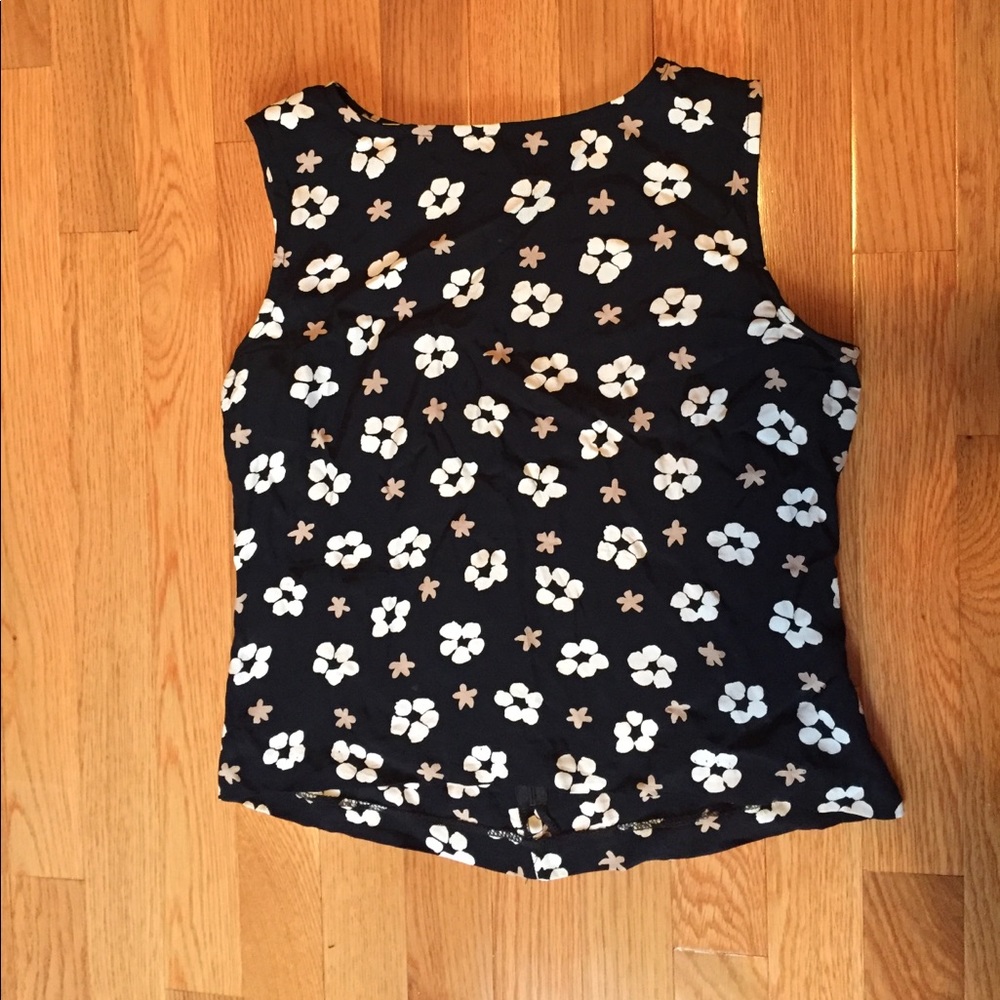 Short sleeve blouse
