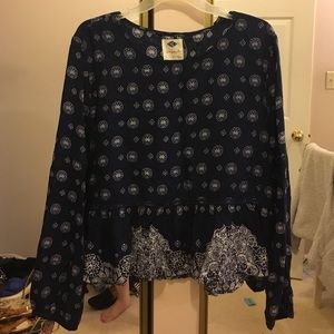 Navy printed top