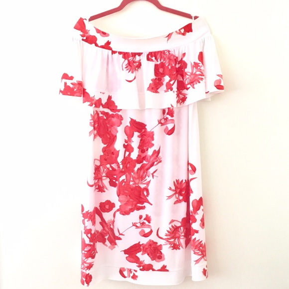 Chiara Boni Dresses & Skirts - Open-shoulder Chiara Boni "Dara" Red Blossom Dress